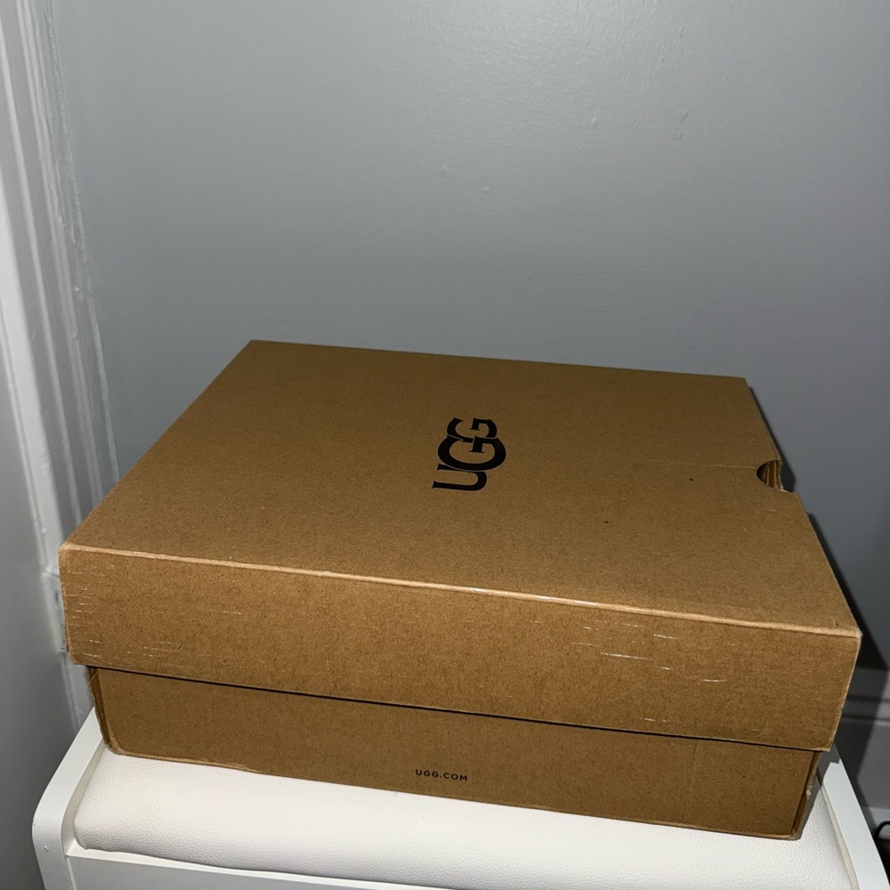 UGG Tan Shoe Box